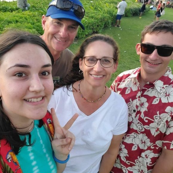 Hello, thanks for stopping by! - Picture 3 of 4